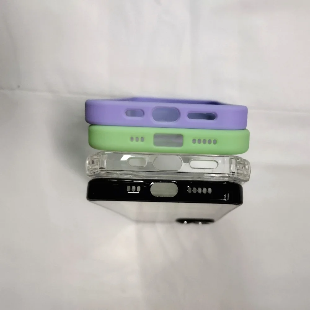 NWOT IPHONE 13 4 Pack Cases